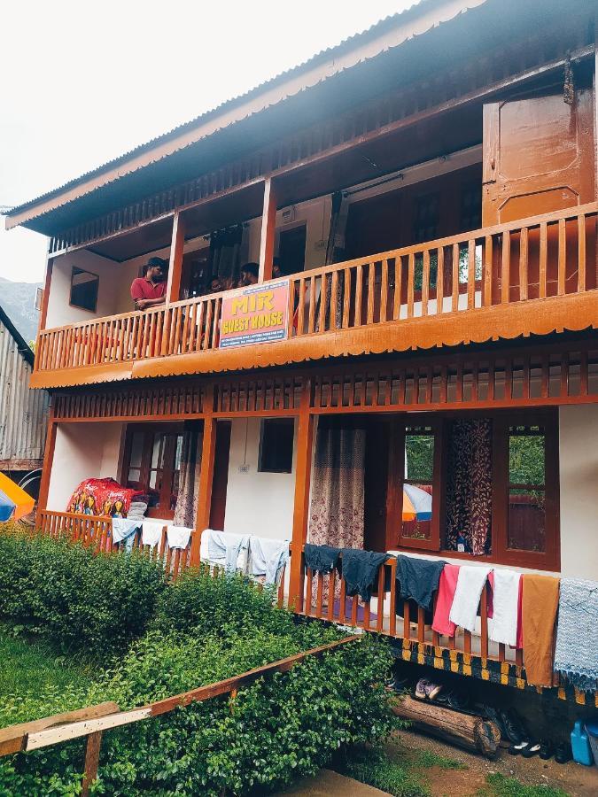 Mir guest house Pahalgām Extérieur photo