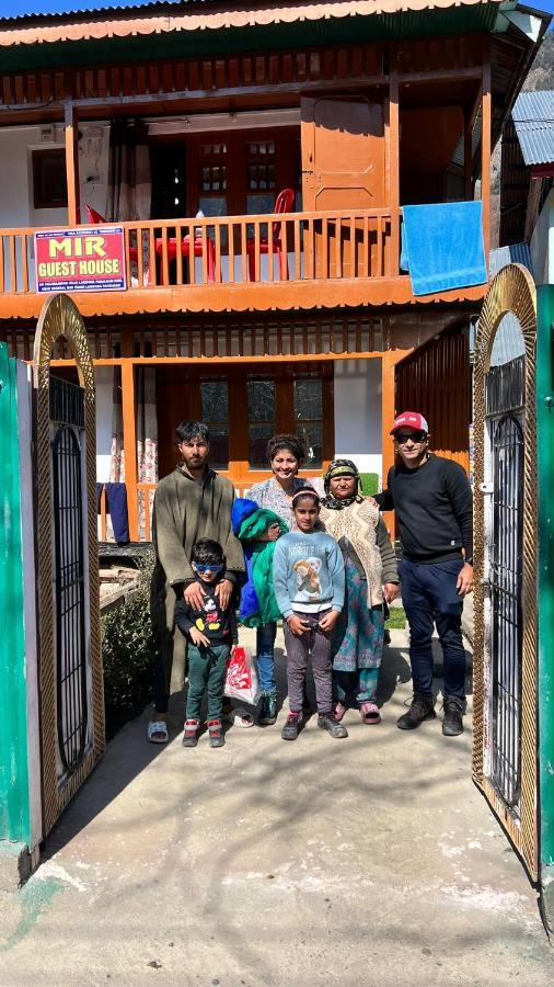 Mir guest house Pahalgām Extérieur photo