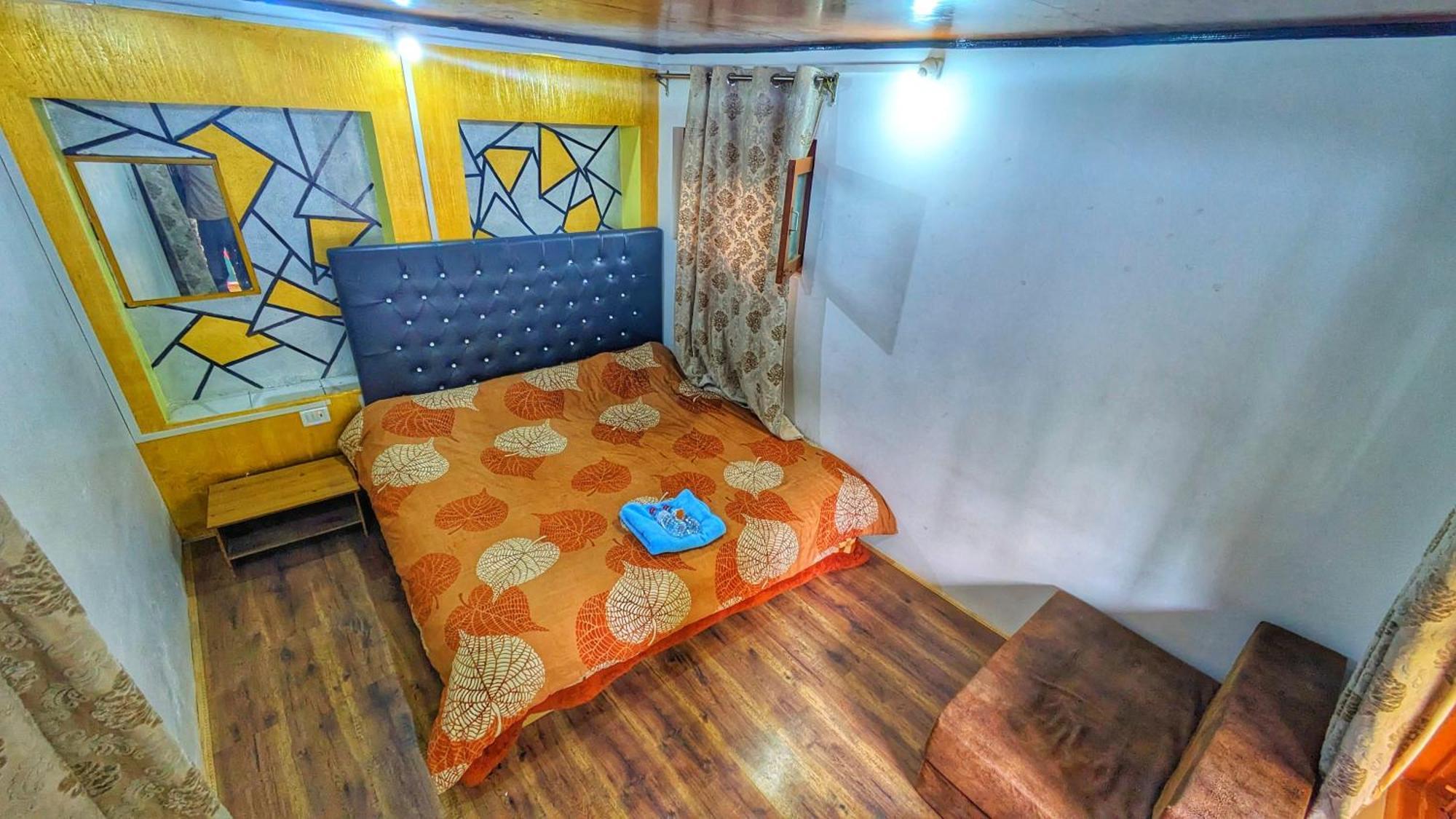 Mir guest house Pahalgām Extérieur photo